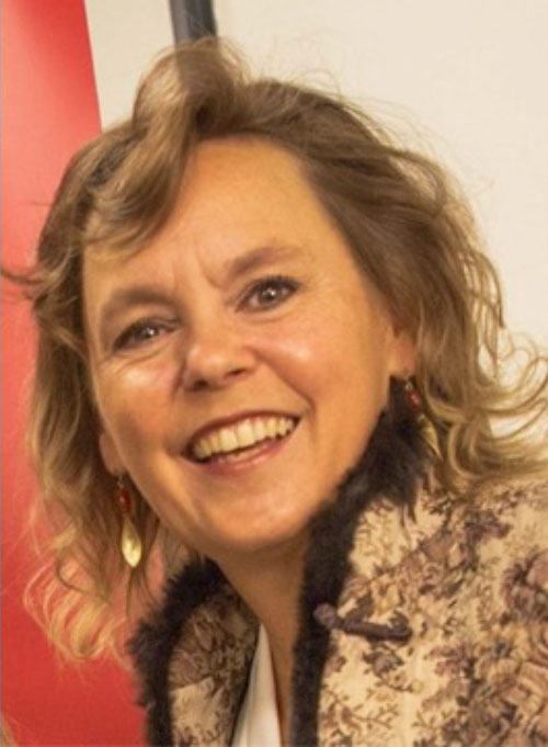 Dr Verena Voelter